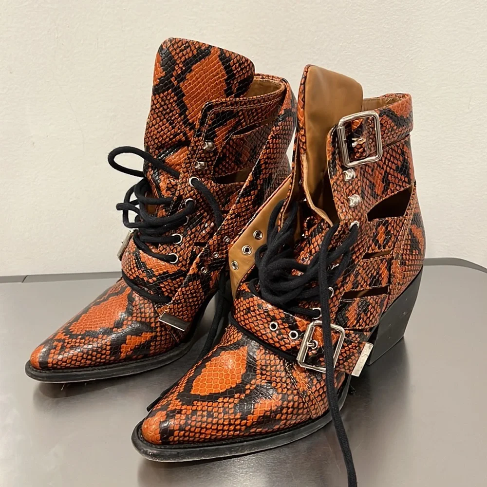 Chloe Rylee Boot - Picture 3 of 6